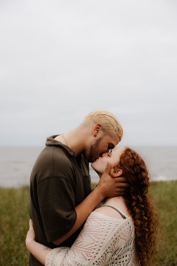 Photograph of engagement portraits at Park Point in Duluth, Minnesota.