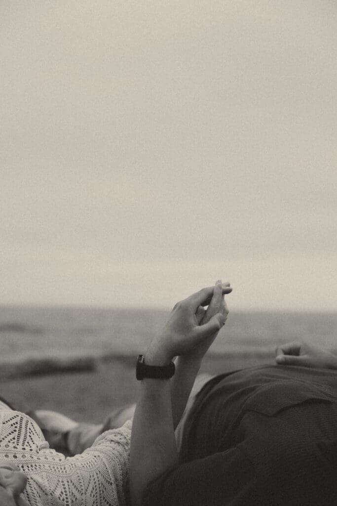Photograph of engagement portraits at Park Point in Duluth, Minnesota.