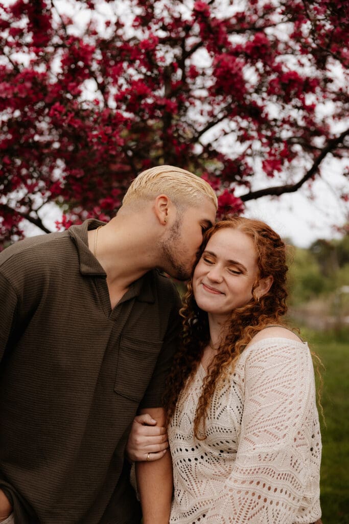 Photograph of engagement portraits at Park Point in Duluth, Minnesota.