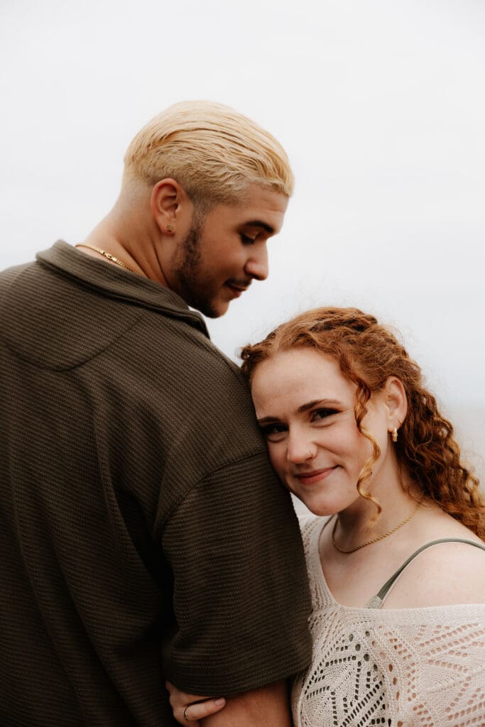 Photograph of engagement portraits at Park Point in Duluth, Minnesota.